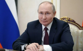 Путин отказался от советского правила установки бюстов героям