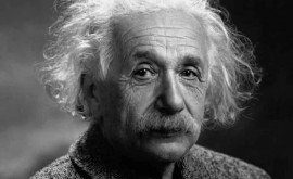 Un manuscris al lui Einstein a fost vîndut cu suma record de 116 milioane de euro 