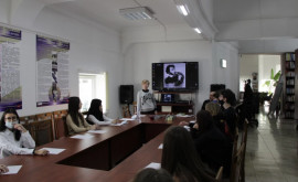 В Кишиневе состоялась новая встреча в Клубе юных пушкинистов