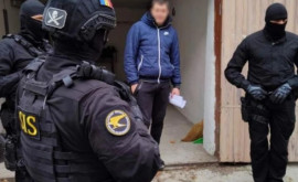 Trafic de droguri din Ucraina cu ajutorul a trei angajați MAI