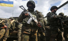 Захарова заявила о стягивании в Донбасс половины украинской армии 