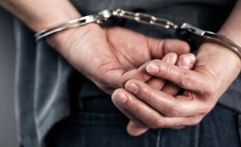 Un fost polițist a fost reținut în dosarul Primăriei Trușeni