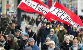 În Austria continuă proteste în masă împotriva vaccinării obligatorii 