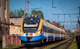 Începînd de astăzi va fi reluată circulația trenurilor ChișinăuBucurești 