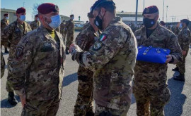 Distincții pentru militarii moldoveni implicați în misiunea KFOR din Kosovo