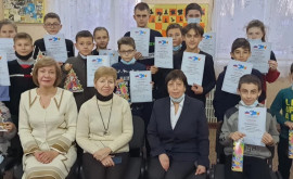 В Молдове юные шахматисты получили новогодние подарки и дипломы