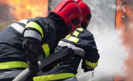 Более 80 вызовов пожарных и спасателей за 48 часов