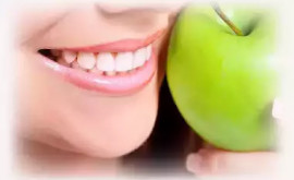 Dinţii sănătoşi consecință a alimentaţiei sănătoase