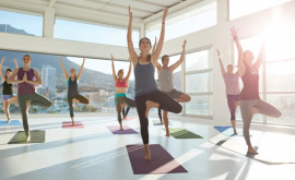 Yoga Cu ce să începem şi cum să nu ne rupem gîtul