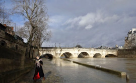 Масштабное наводнение вызвало хаос во Франции