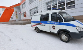 Rusia Sute de şcoli evacuate după primirea unor ameninţări cu bombă