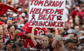 Том Брэди удивил мальчика победившего рак мозга еще одним особенным подарком