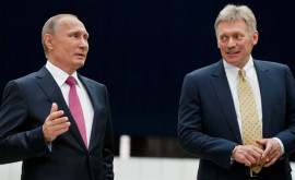 Песков назвал политически деструктивными возможные санкции Байдена против Путина