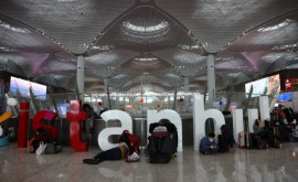 Zborurile pe Aeroportul din Istanbul reluate după domolirea ninsorilor