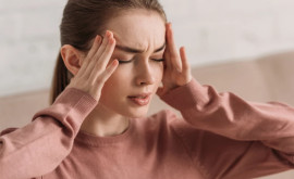 Trucuri eficiente care te vor ajuta să faci faţă durerilor de cap