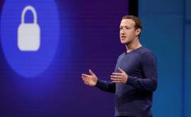 Акции владельца Facebook обвалились на четверть