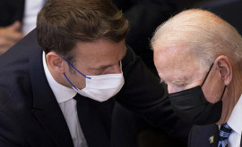 Criza din Ucraina Macron a discutat cu Biden înainte de întâlnirea cu Putin și vizita la Kiev