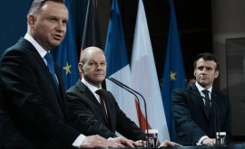 Германия Франция и Польша призвали Россию снизить напряженность у границ Украины