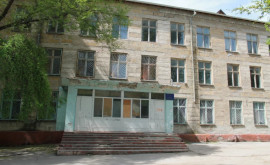 Nimeni nu va închide școlile din Chișinău Declarație 