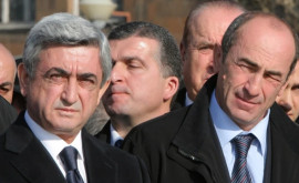 Азербайджан объявил в розыск бывших президентов Армении