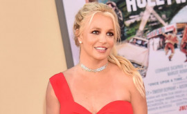 Britney Spears îşi va publica memoriile pentru suma de 15 milioane de dolari