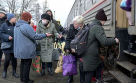Sute de ucraineni au intrat în Suceava