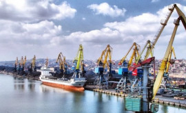 În Ucraina au fost închise majoritatea porturilor maritime