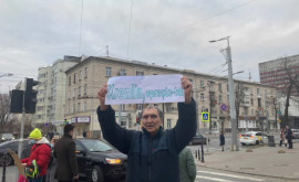 Акция протеста у посольства Российской Федерации в Кишиневе
