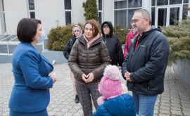 Gavrilița a vizitat Centrul de plasament pentru refugiați Nimeni nu vrea război