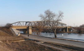 Massmedia din Transnistria Podul de cale ferată peste rîul Cuciurgan a fost aruncat în aer