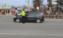 Taximetriștii din Bălți luați la ochi de poliție