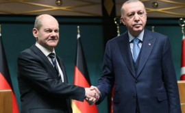 Scholz şi Erdogan fac un apel comun la armistiţiu în Ucraina