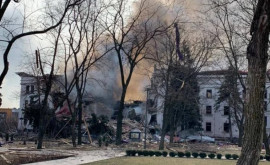 Teatrul din Mariupol a fost bombardat