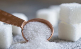 Судна с большим грузом сахара направляются в Россию где полки магазинов опустели