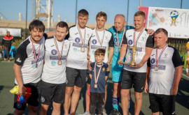 Молдавские журналисты завоевали бронзовые медали на футбольном турнире в Египте