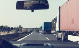 Грузовые перевозчики из Молдовы смогут следовать транзитом через Словакию