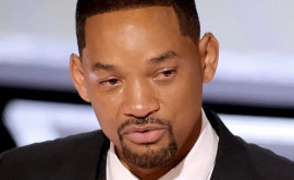 Will Smith a refuzat să părăsească ceremonia premiilor Oscar după palma dată lui Chris Rock