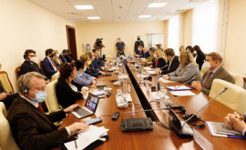 Ce au discutat deputații moldoveni cu delegația europarlamentarilor 
