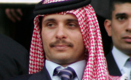 Принц Хамза отказался от титула через год после попытки мятежа