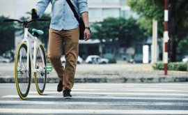 Cu bicicleta sau pe jos Ce vor face chișinăuienii dacă tariful pentru transportul public va crește