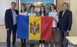 Молдавские школьницы победительницы Европейской математической олимпиады 