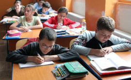 Более 1800 детей из Украины посещают молдавские школы и детские сады