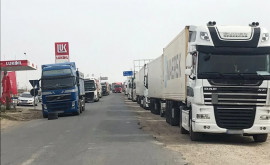 Внимание На таможне Джурджулешты образовалась очередь из грузовиков