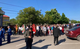 Парад Победы в Комрате Жители юга страны вышли на улицы