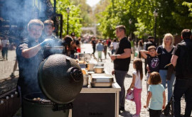 Паб в историческом центре столицы официально открыл сезон BBQ Sunday