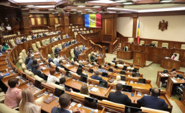 PSRM au părăsit ședința parlamentului