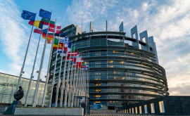 Европарламент требует предоставить Молдове и Украине статус кандидатов в члены Евросоюза