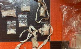Au introdus peste 10 kg de droguri în țară Membrii unui grup infracțional reținuți