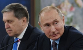 Ушаков заявил что Путин на ПМЭФ даст оценки ситуации в мировой политике и экономике