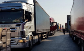 Situația la frontiera moldoromână Cîte camioane staționează la moment în vamă